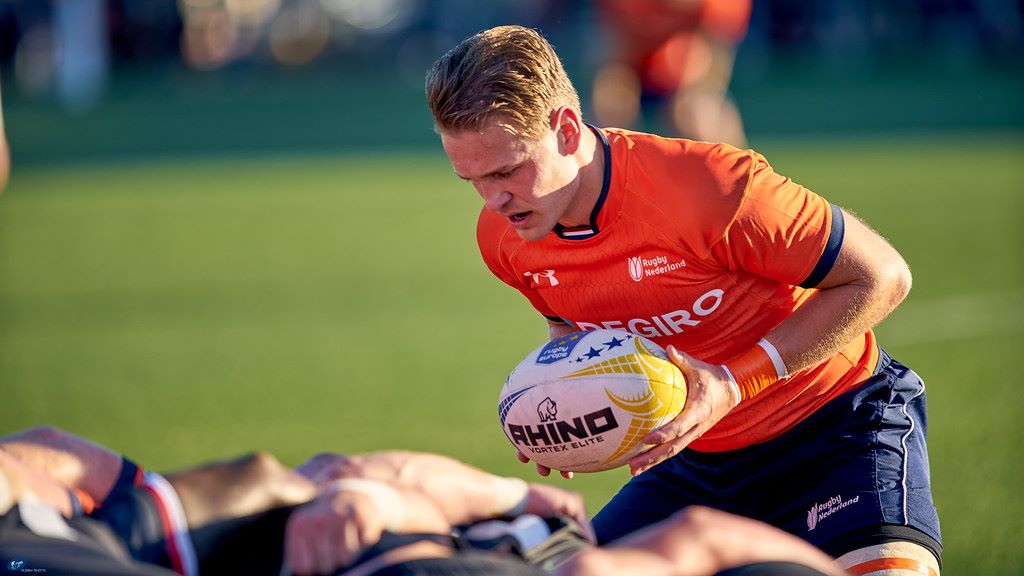 naar Rik van Balkom geniet weer van het rugby