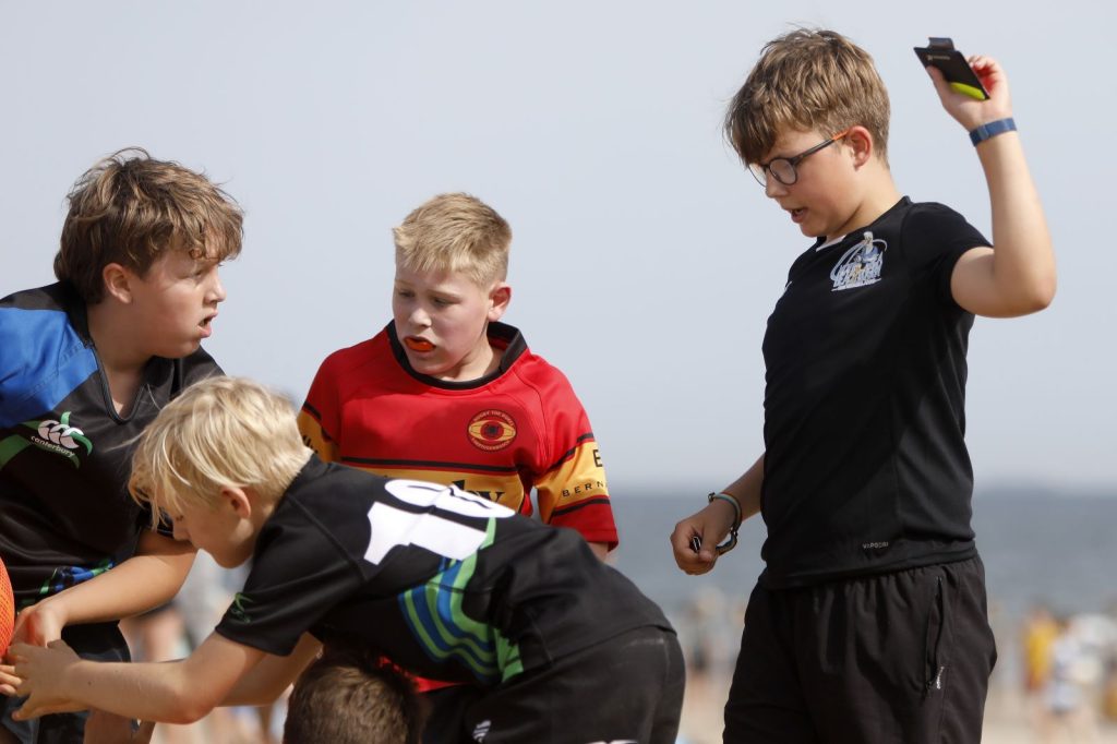 naar Jeugdscheidsrechters op North Sea Beach