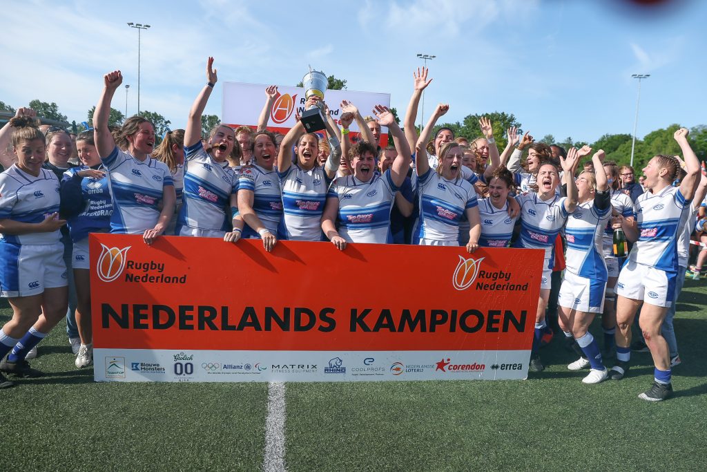 naar AAC kampioen van Nederland na zinderende finale tegen Blue Waves/Bassets
