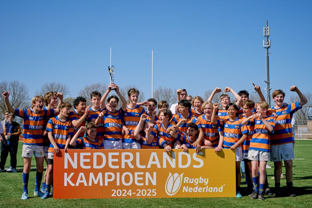 naar Jeugd strijd om het landskampioenschap